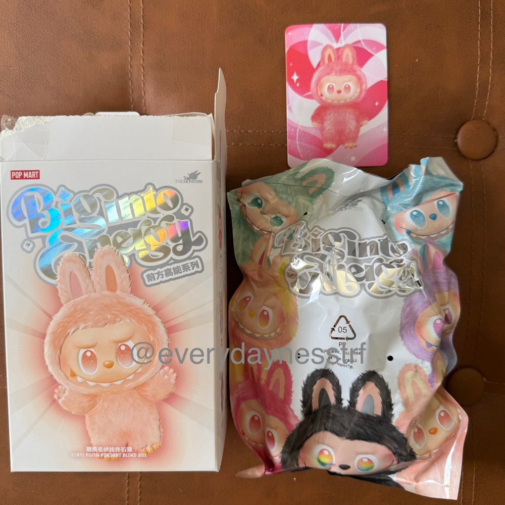 NIB Authentic Big Into Energy Love Labubu Confirmed - Picture 8 of 16